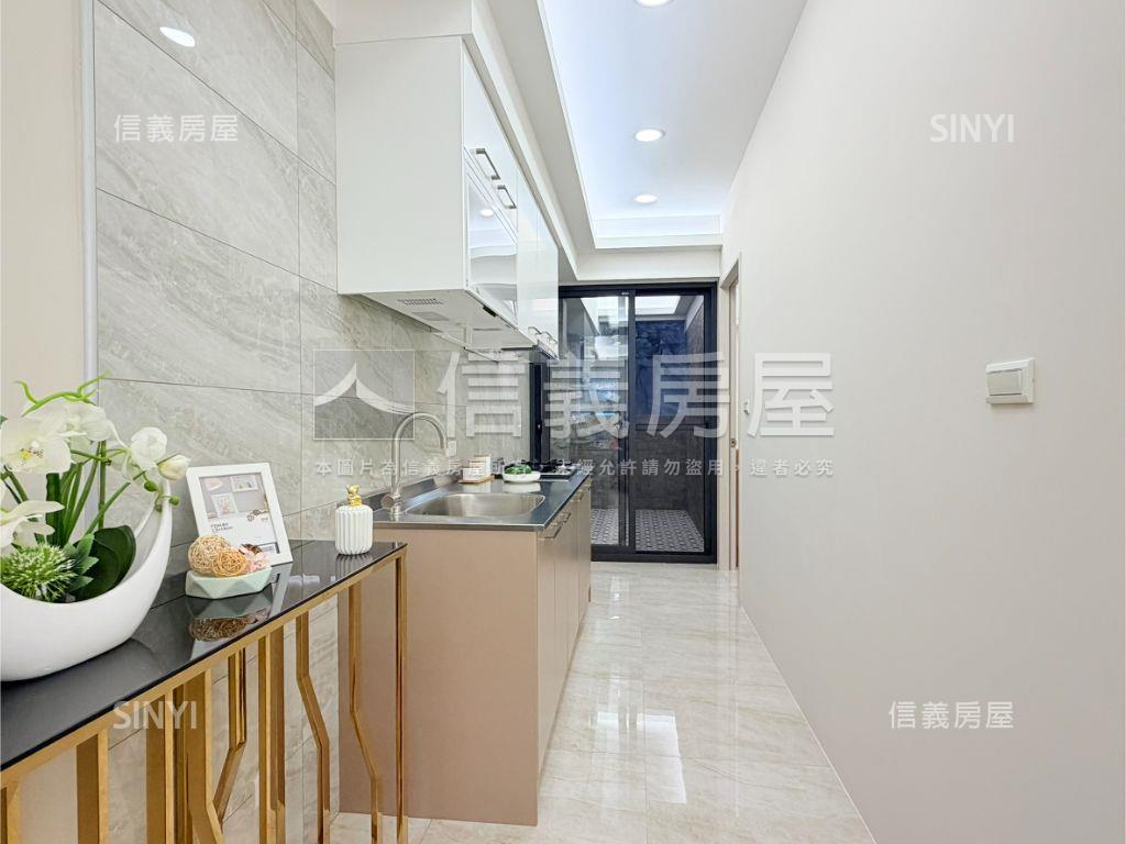 民族靜巷，精裝秘境公寓房屋室內格局與周邊環境