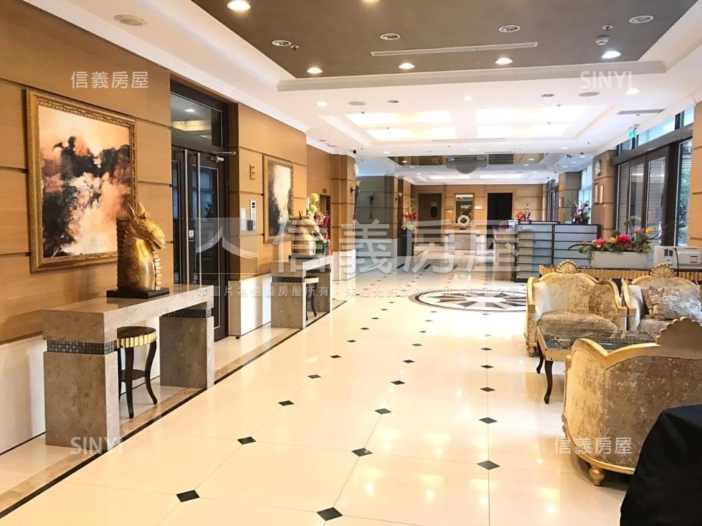 中壢冠世界創業置產金店面房屋室內格局與周邊環境