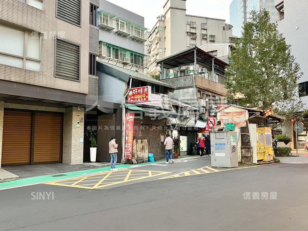 （人潮量高）黃金店面房屋室內格局與周邊環境