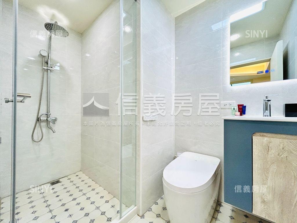 國語實小精裝３房美寓房屋室內格局與周邊環境