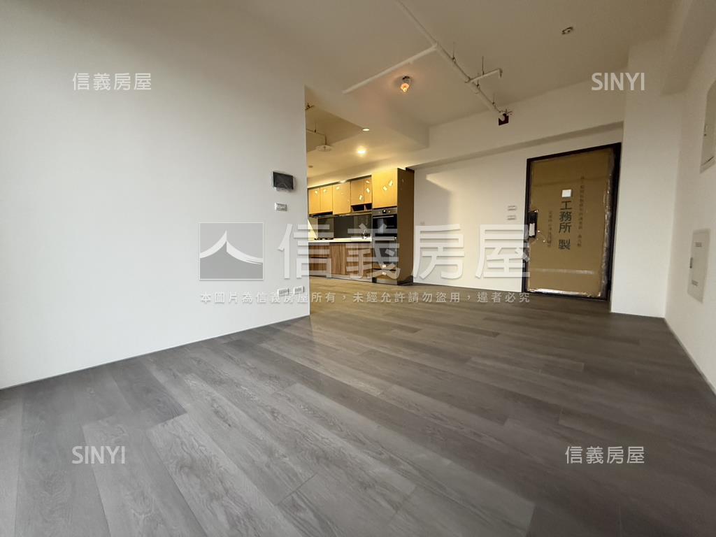 洲際。萬豪景兩房車位房屋室內格局與周邊環境