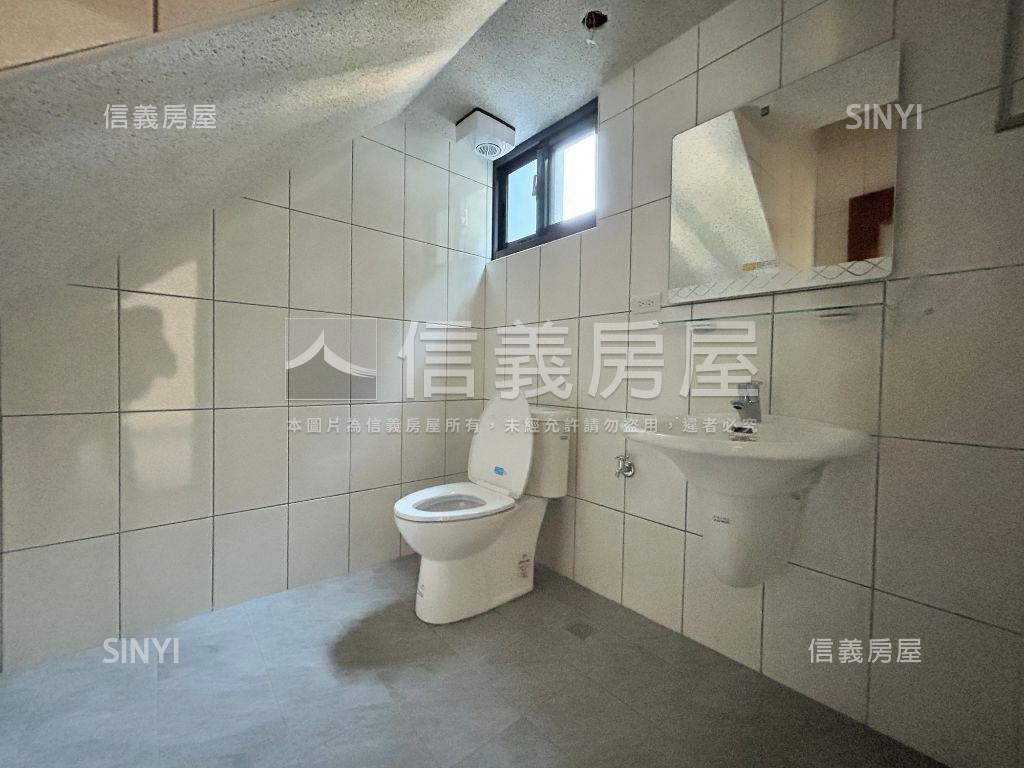 花壇全新大面寬透天４房屋室內格局與周邊環境