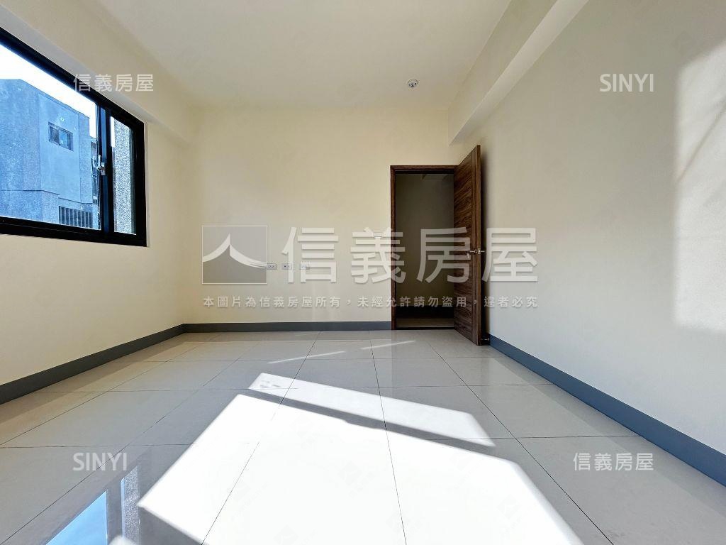 花壇全新大面寬透天４房屋室內格局與周邊環境