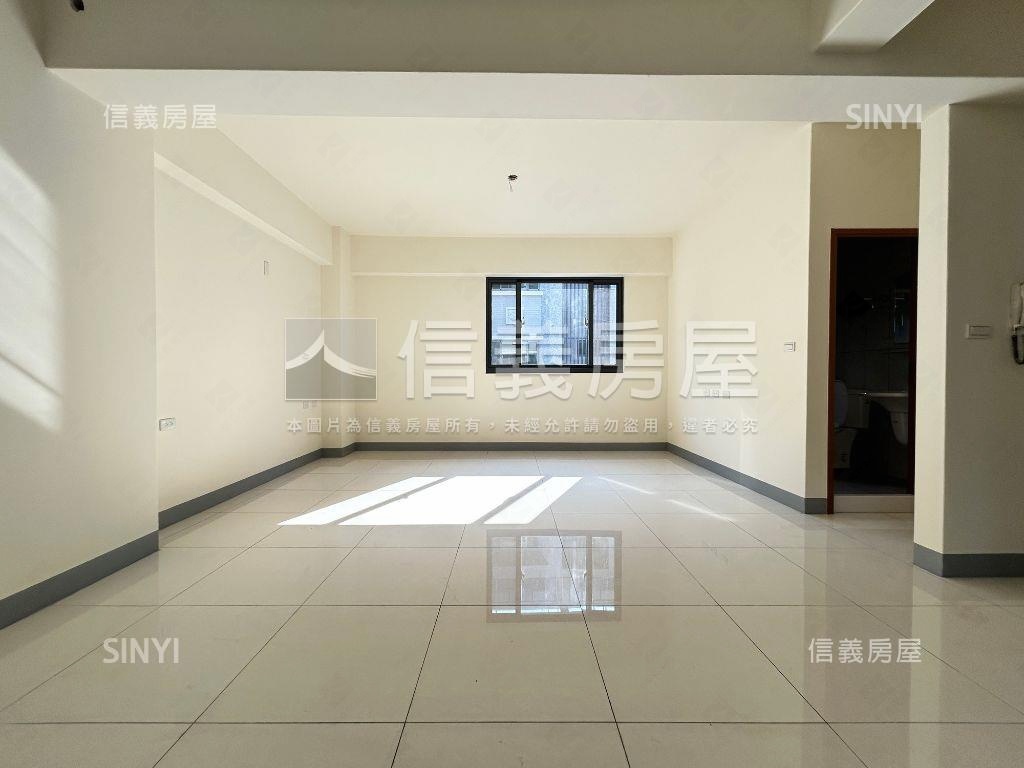 花壇全新大面寬透天４房屋室內格局與周邊環境