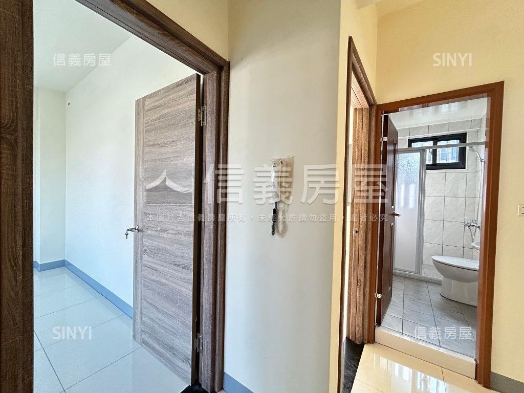 花壇全新大面寬透天４房屋室內格局與周邊環境