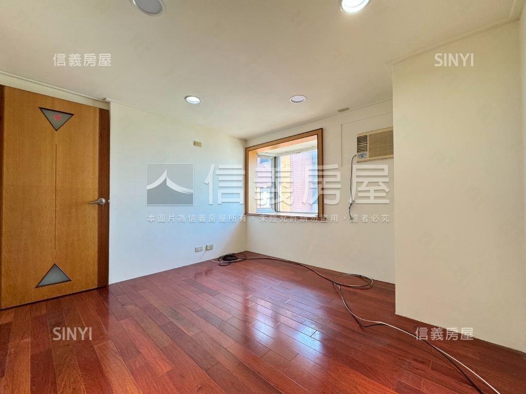溫莎高樓景觀平面車位房屋室內格局與周邊環境