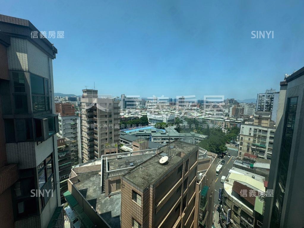 溫莎高樓景觀平面車位房屋室內格局與周邊環境