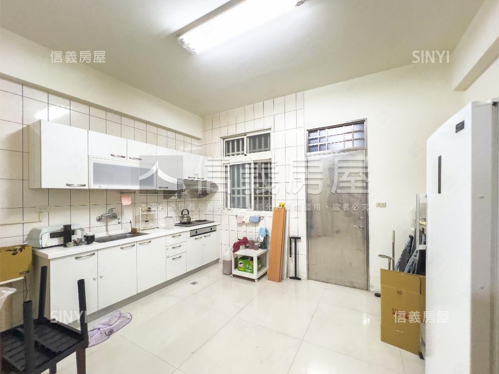 震後大地坪清幽美透天房屋室內格局與周邊環境