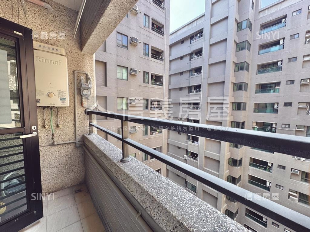 生態園區典雅三房平移車位房屋室內格局與周邊環境