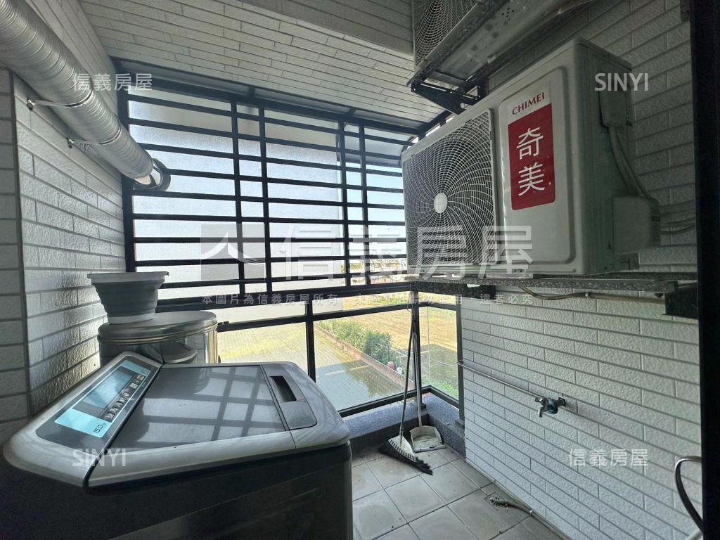近台積電輕屋齡三房車位房屋室內格局與周邊環境