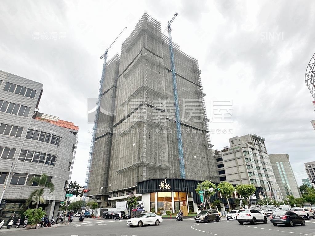 京城舞極Ａ３二房一室平車房屋室內格局與周邊環境