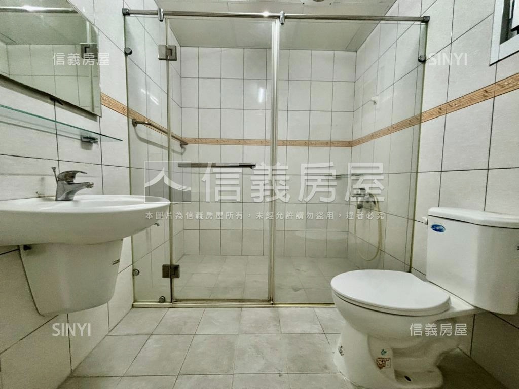 鼓山內惟透天房屋室內格局與周邊環境