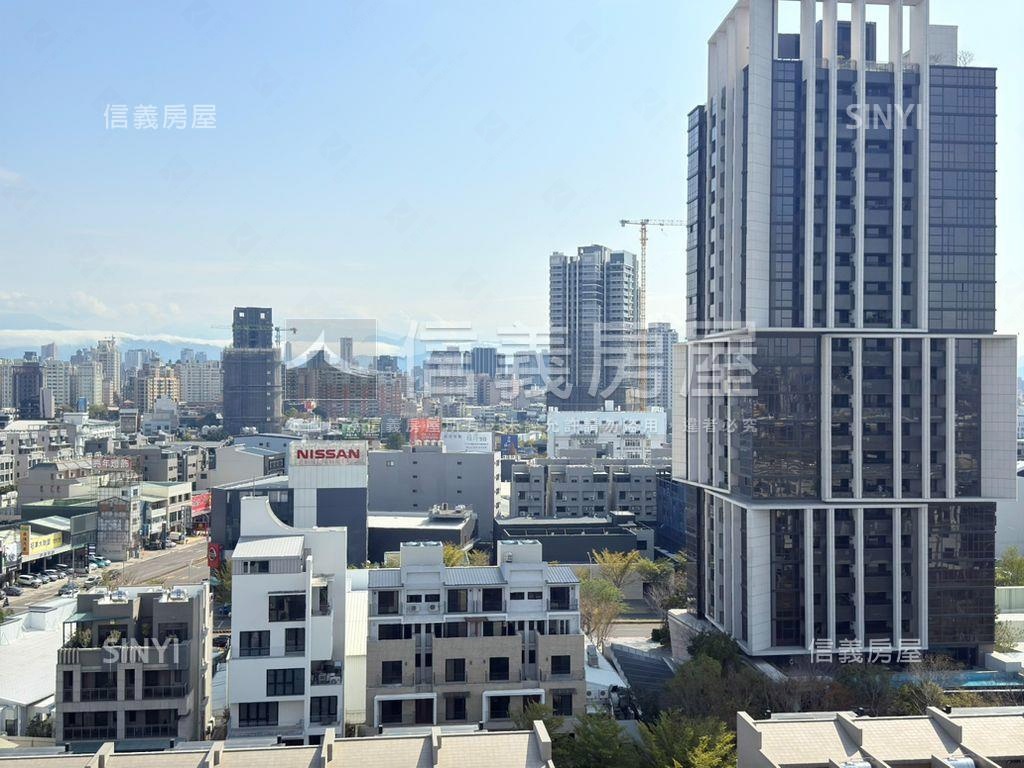 全新次頂樓視野三房雙平車房屋室內格局與周邊環境