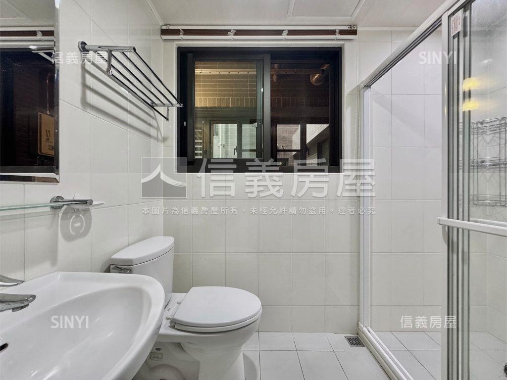 環宇市高樓採光稀有四房房屋室內格局與周邊環境