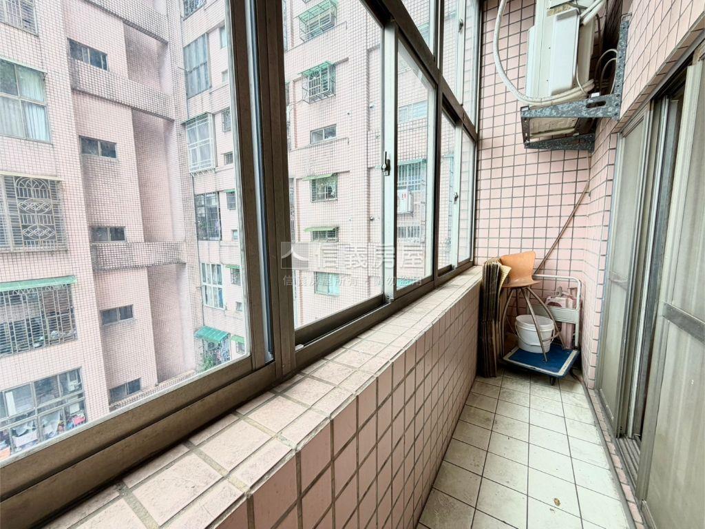 【寶石】亞東靜巷電梯兩房房屋室內格局與周邊環境