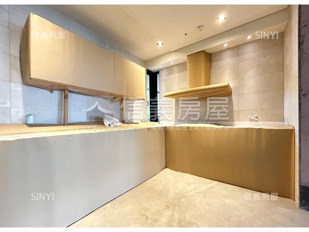 看澄湖景中泱建商代表戶房屋室內格局與周邊環境