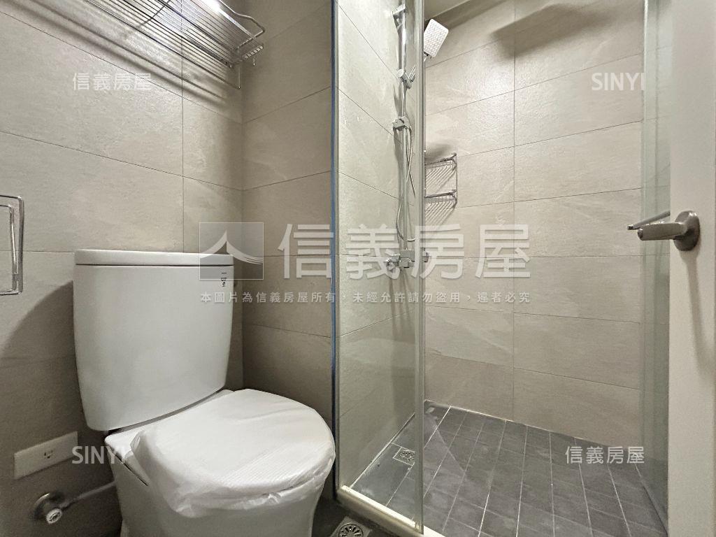 河景房。立川琚次頂樓房屋室內格局與周邊環境