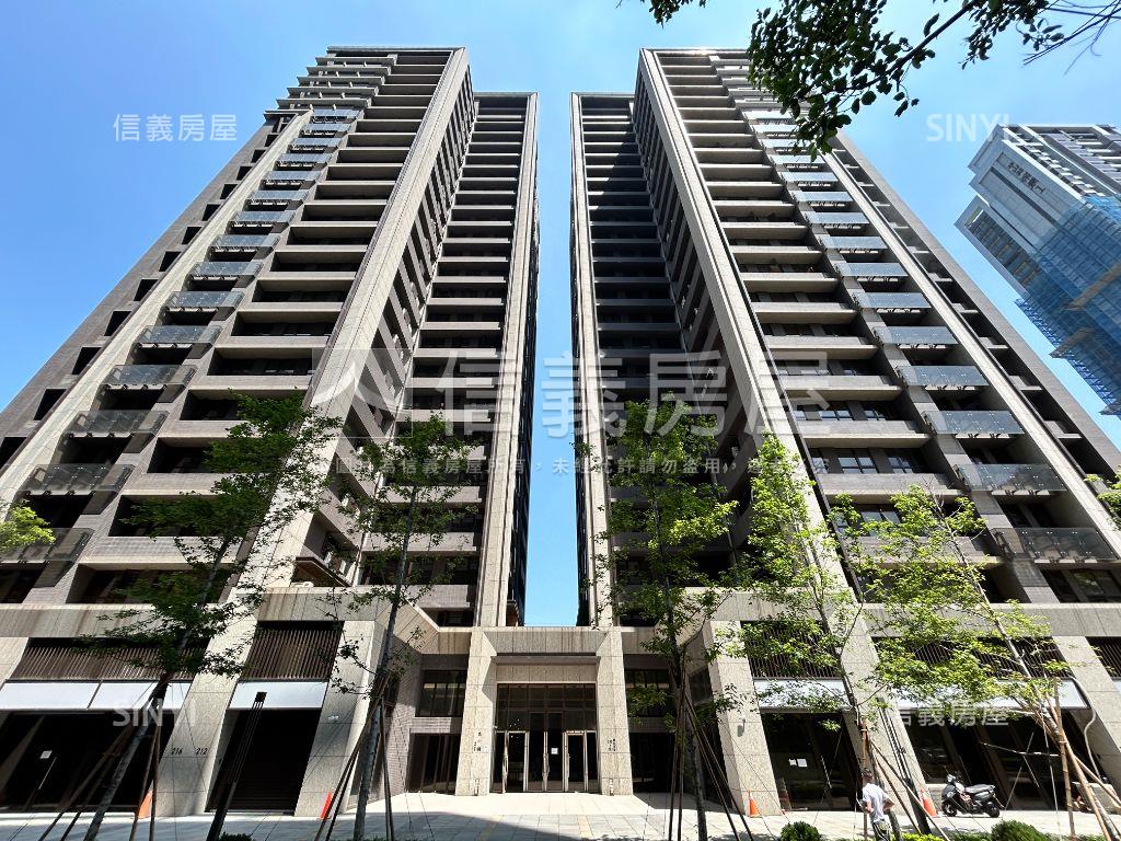 河景房。立川琚次頂樓房屋室內格局與周邊環境