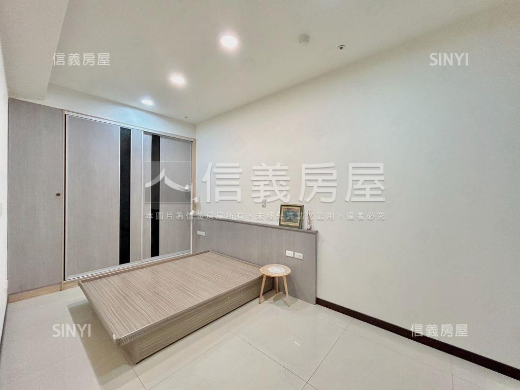國賓大悅美２房急售價可談房屋室內格局與周邊環境
