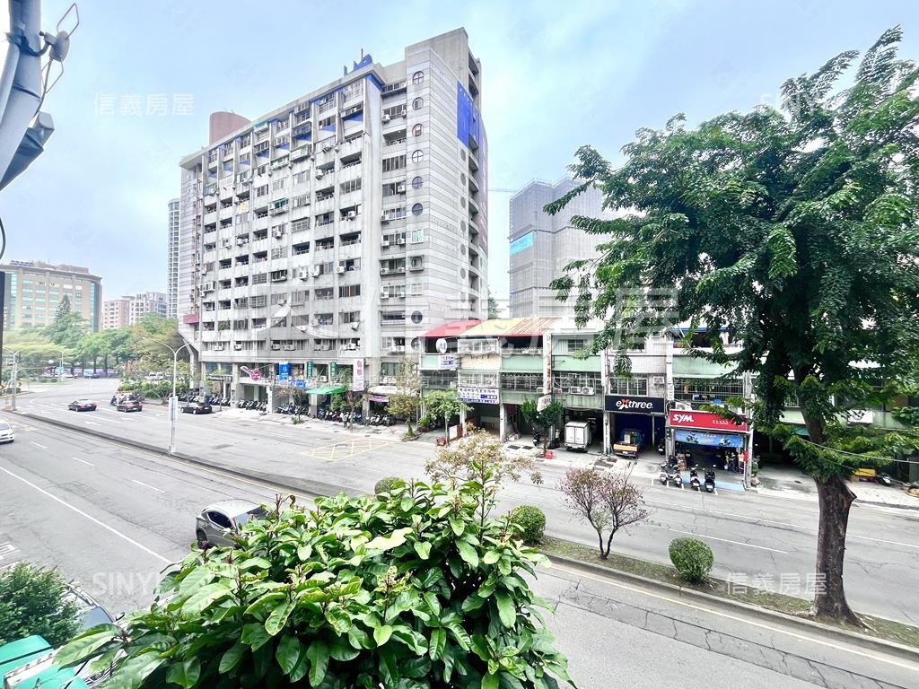 南平路臨路透店房屋室內格局與周邊環境