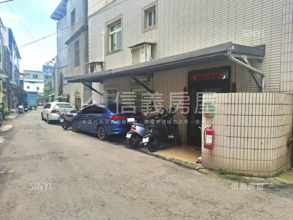 麻園門前好停車邊間透天房屋室內格局與周邊環境