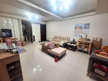 麻園門前好停車邊間透天