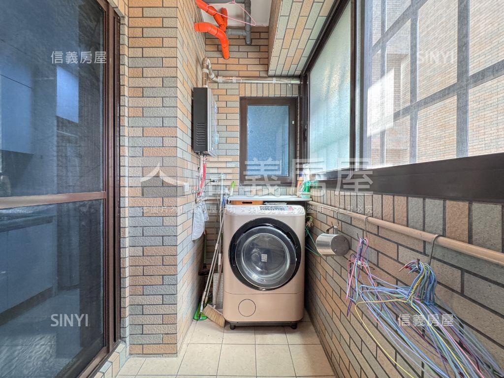 禾美高樓採光美２房房屋室內格局與周邊環境