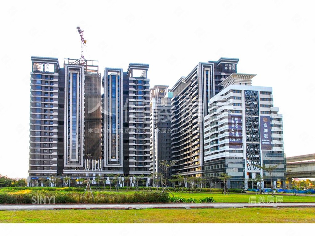 新莊副都心都峰苑面中庭房屋室內格局與周邊環境