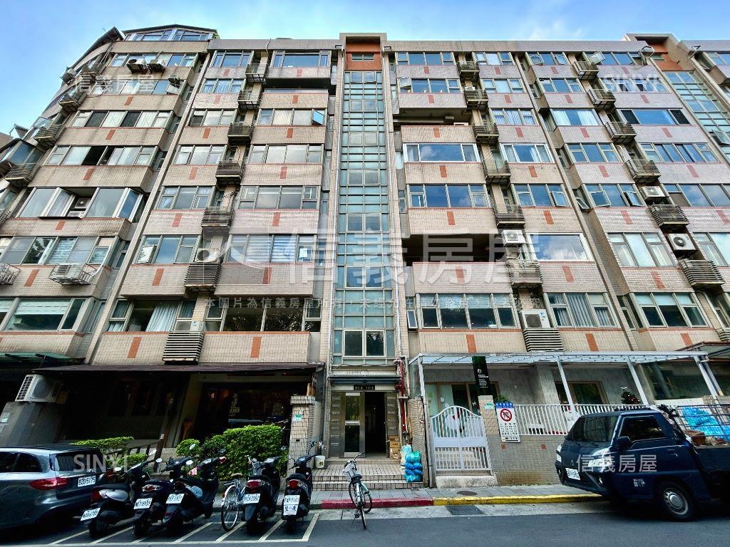 天母面公園景觀第一排美屋房屋室內格局與周邊環境