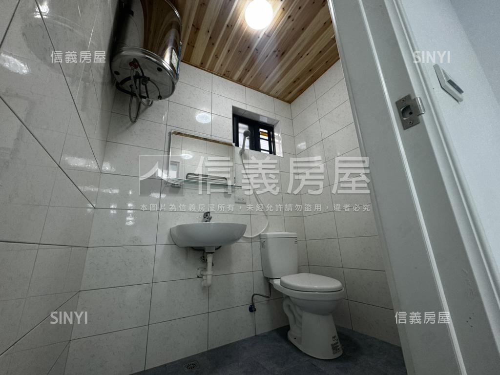 近水萍塭整新透天房屋室內格局與周邊環境