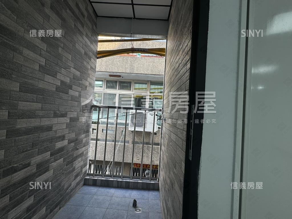 近水萍塭整新透天房屋室內格局與周邊環境