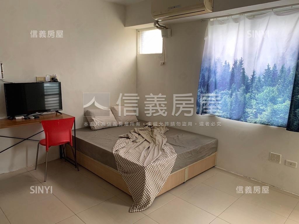 誠售！！楠梓收租黃金屋房屋室內格局與周邊環境