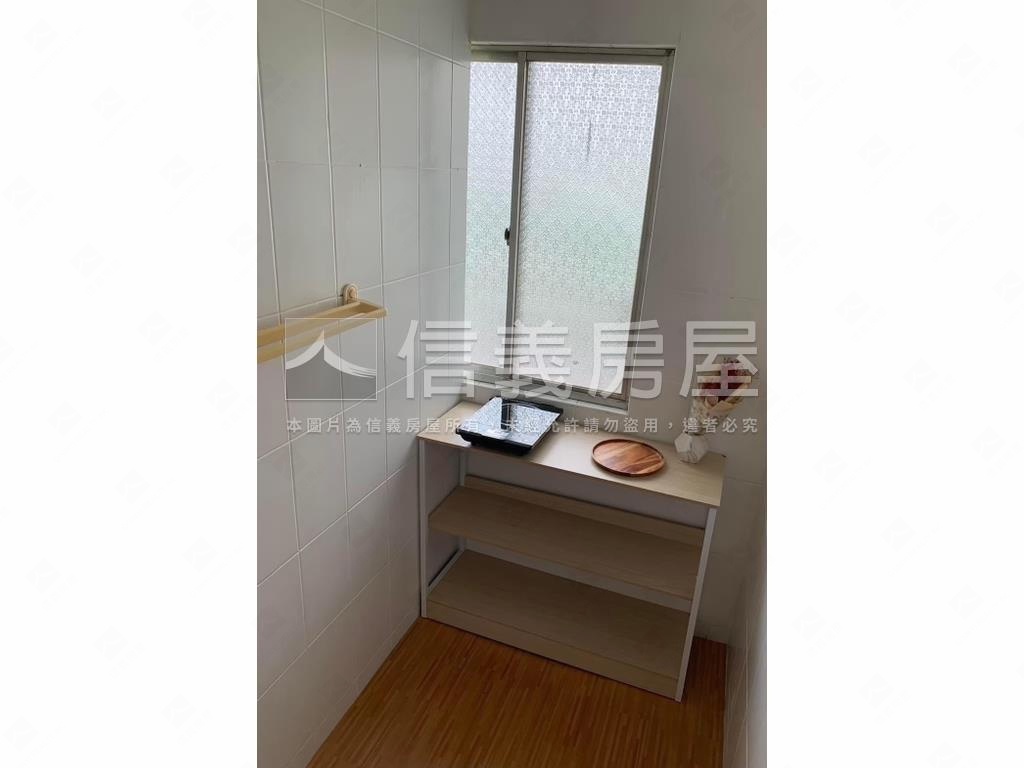 誠售！！楠梓收租黃金屋房屋室內格局與周邊環境