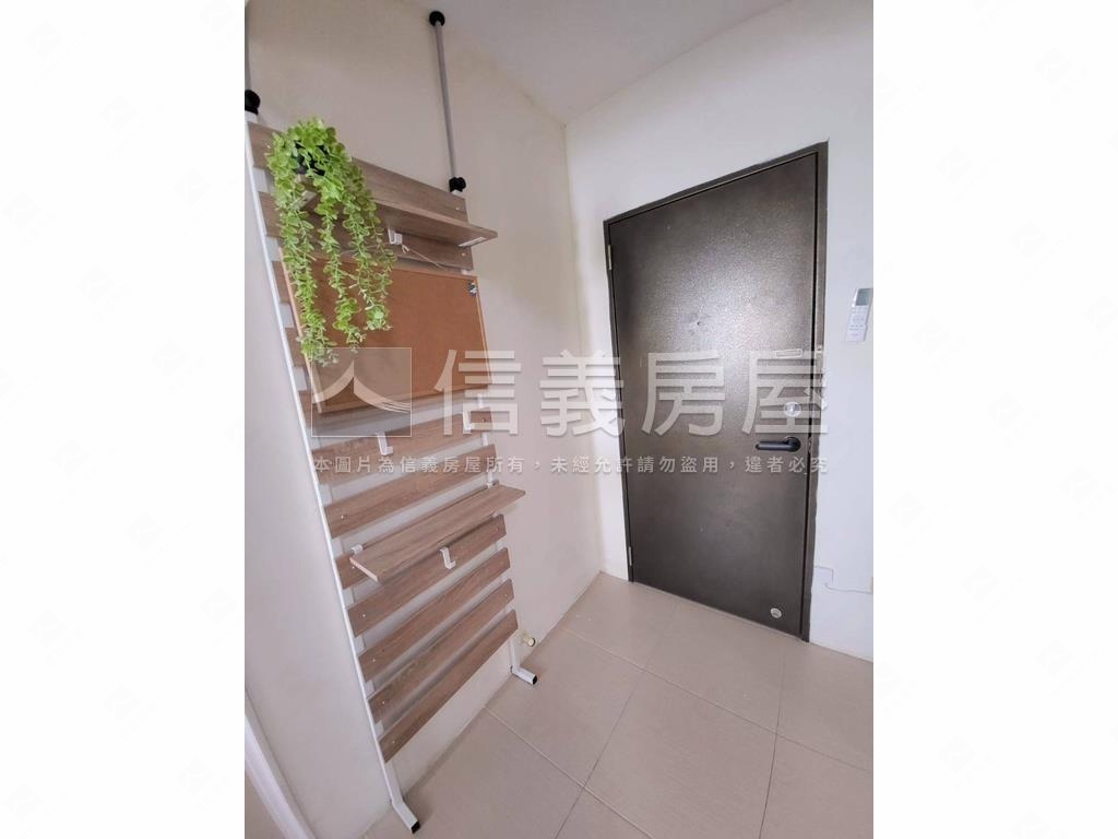 誠售！！楠梓收租黃金屋房屋室內格局與周邊環境