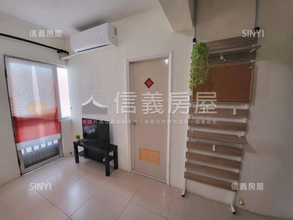 誠售！！楠梓收租黃金屋房屋室內格局與周邊環境