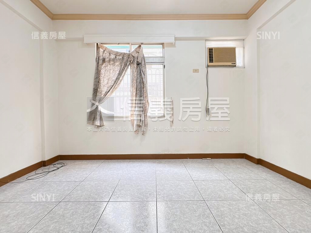 霞海榮總稀有必看車庫透天房屋室內格局與周邊環境