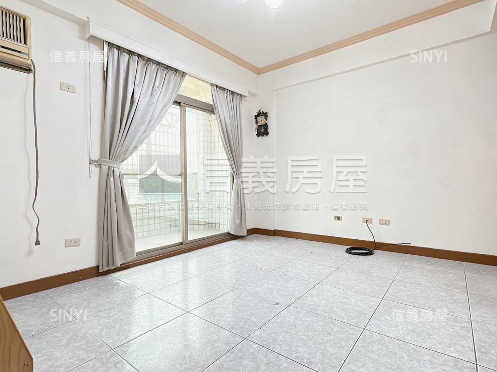 霞海榮總稀有必看車庫透天房屋室內格局與周邊環境