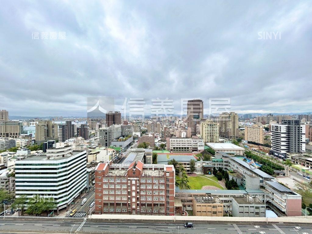 雲端峰景峰華苑大三房房屋室內格局與周邊環境