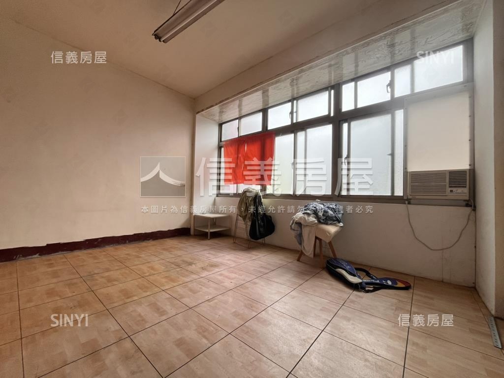 義民商圈臨路店面房屋室內格局與周邊環境