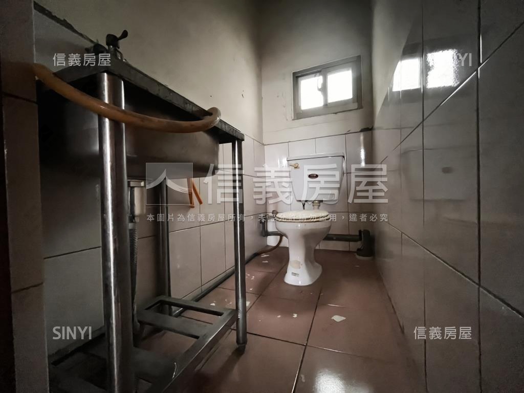 義民商圈臨路店面房屋室內格局與周邊環境