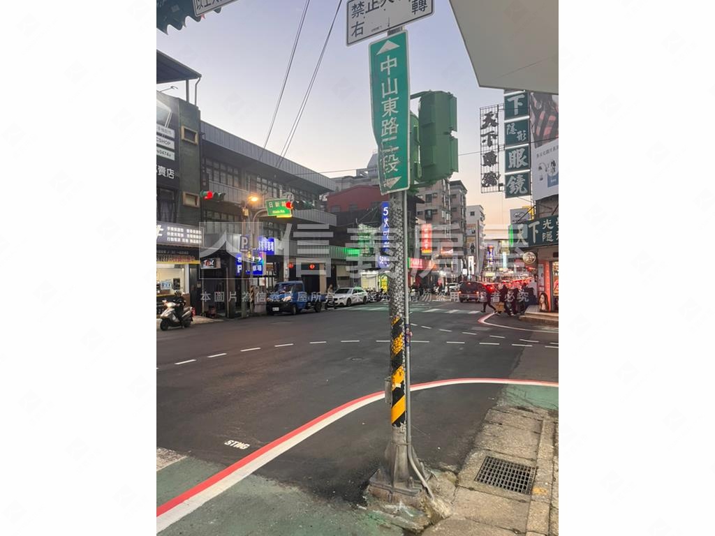 義民商圈臨路店面房屋室內格局與周邊環境