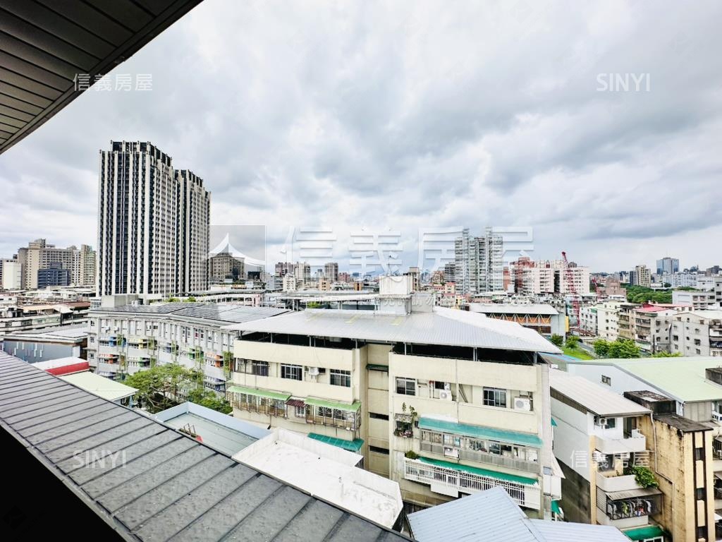 隱竹林挑高邊間兩房車位房屋室內格局與周邊環境
