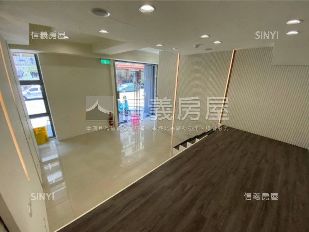 輕屋齡面寬美容工作室店住房屋室內格局與周邊環境