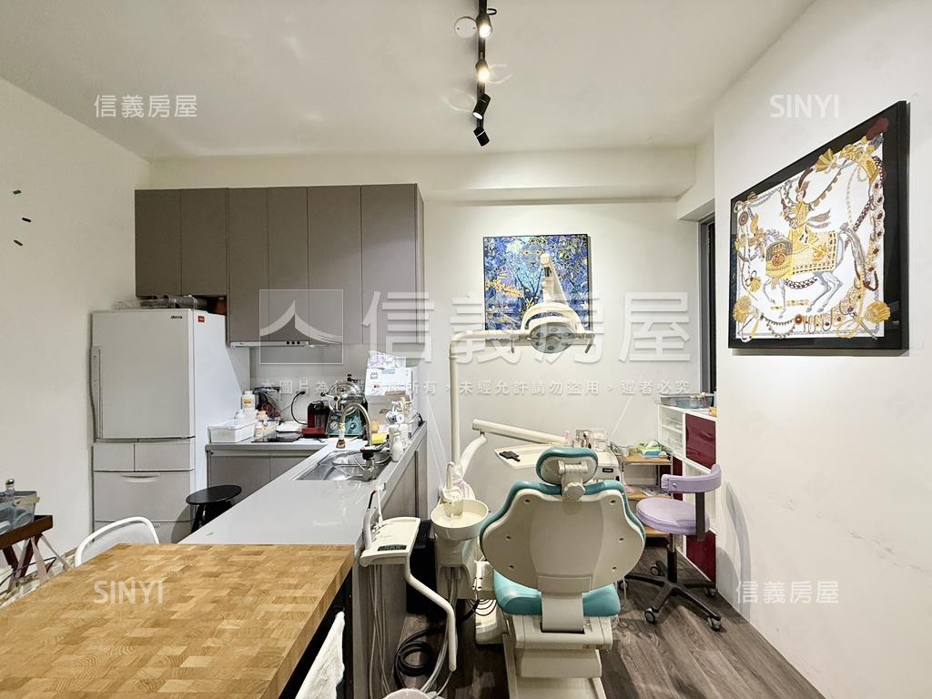 輕屋齡面寬美容工作室店住房屋室內格局與周邊環境