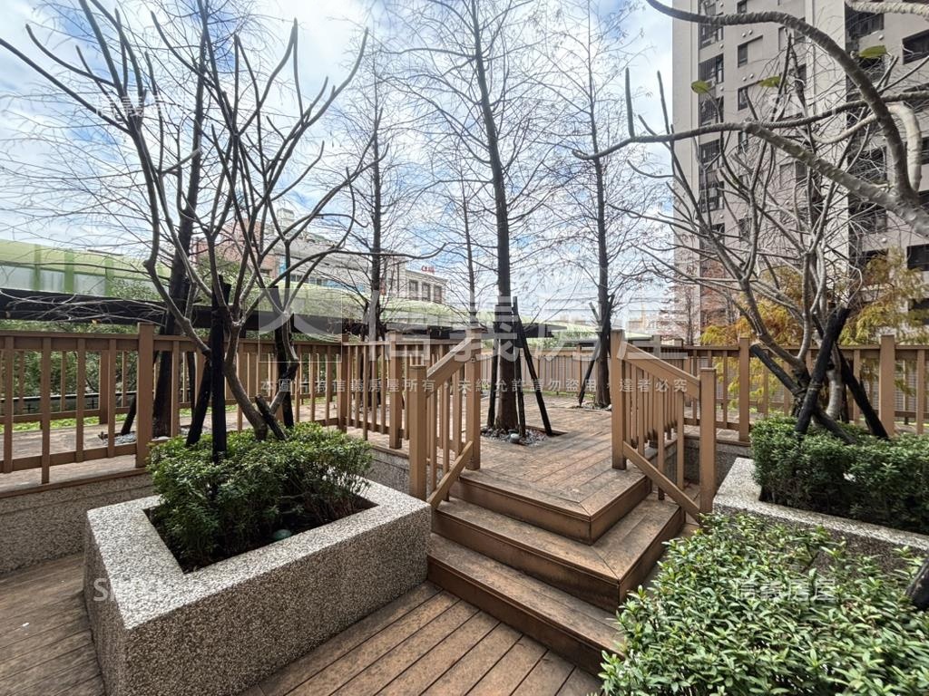 巴黎第六區兩房兩衛平車甜房屋室內格局與周邊環境