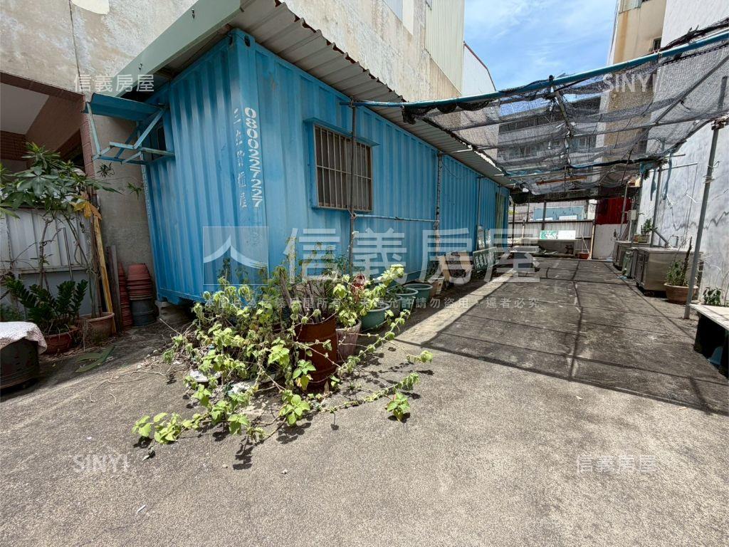 新南段面寬美地房屋室內格局與周邊環境