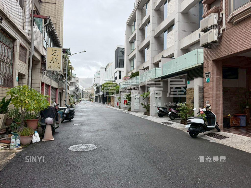 新南段面寬美地房屋室內格局與周邊環境