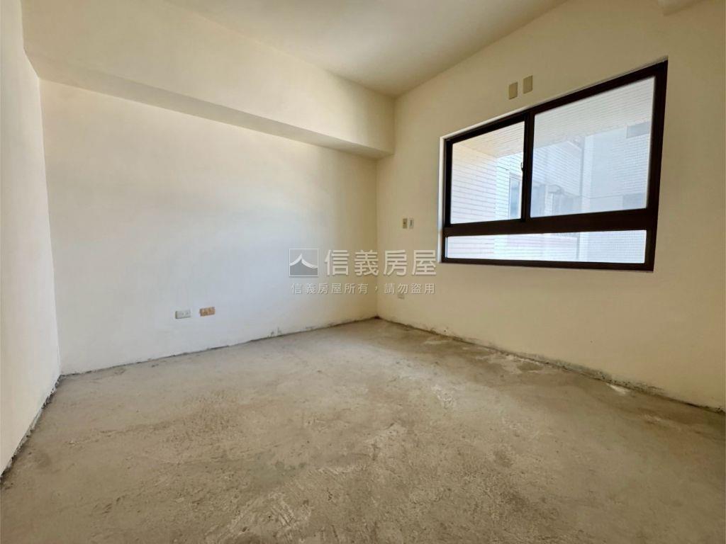 首購！中央公園後棟景觀宅房屋室內格局與周邊環境