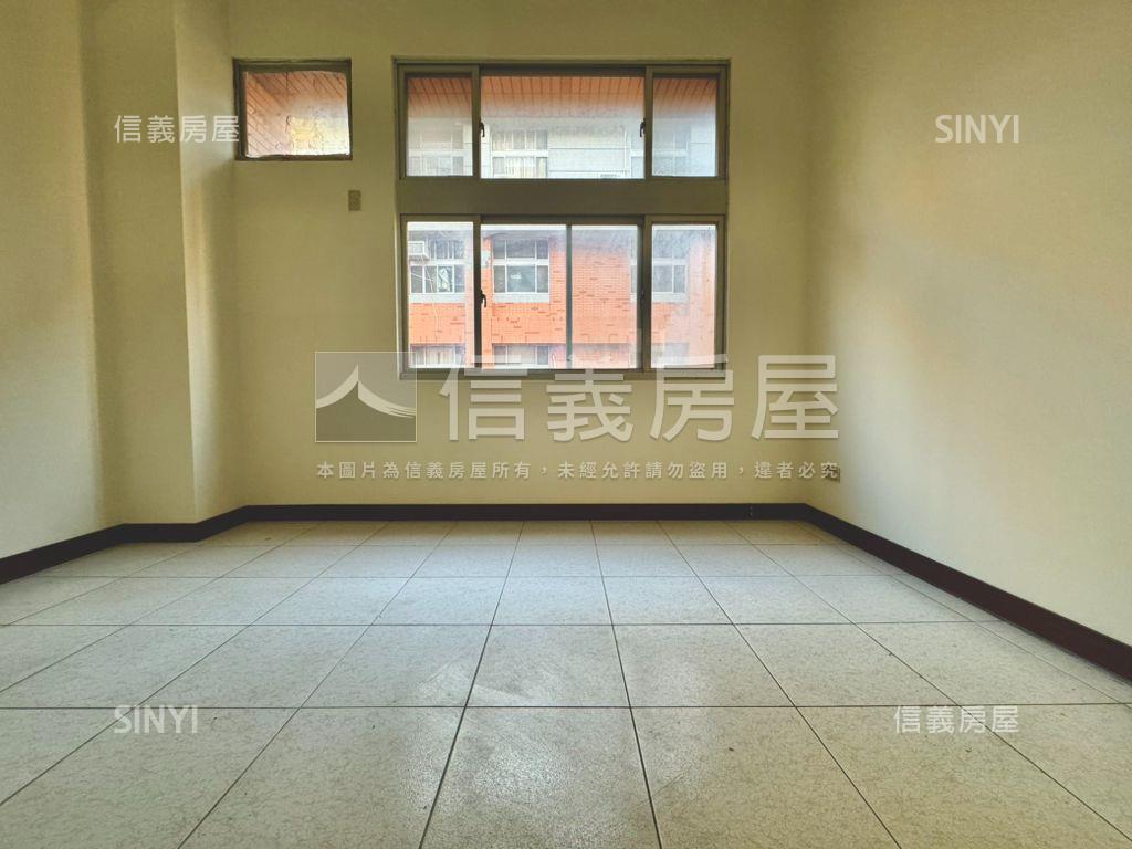 工學商圈低總價三房車位房屋室內格局與周邊環境