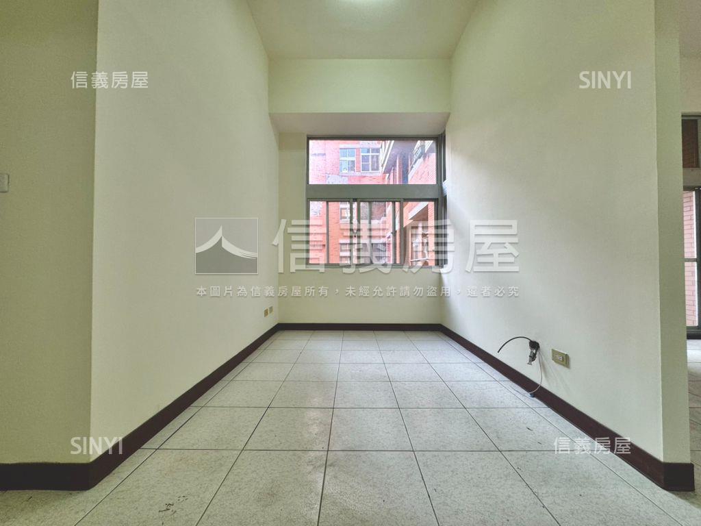 工學商圈低總價三房車位房屋室內格局與周邊環境
